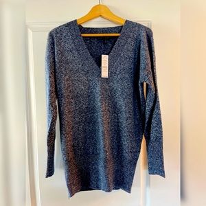 COPY - NWT - White House Black Market Tunic Sweater - Blue Heather Size S.